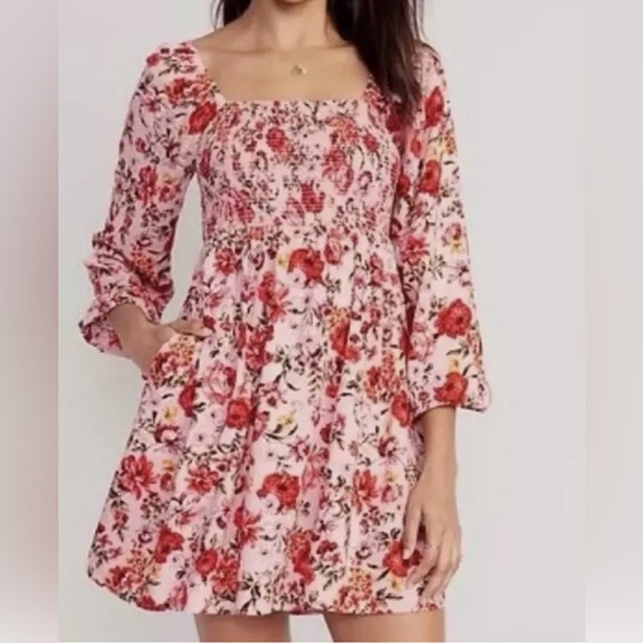 Floral Pink Smocked Dress - Picture 3 of 14